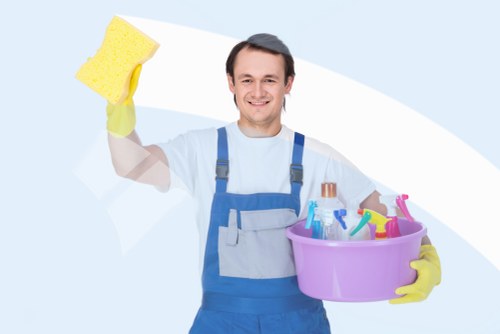 Recurring cleaning service for a flat in Harringay with kitchen and bathroom care